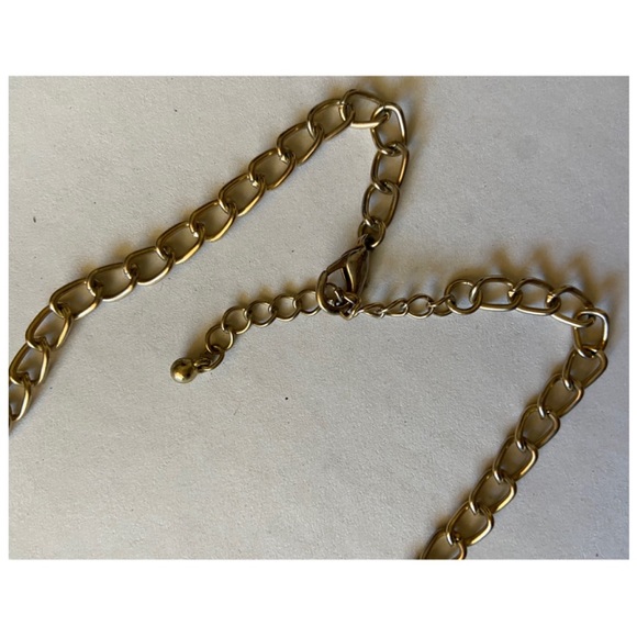 Teal Bib Statement Necklace | Francesca’s - Picture 4 of 7